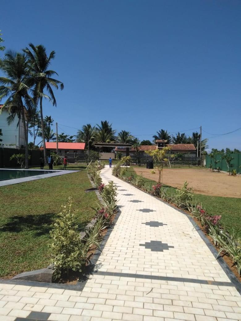 וואדואה Blue Beach Villa מראה חיצוני תמונה