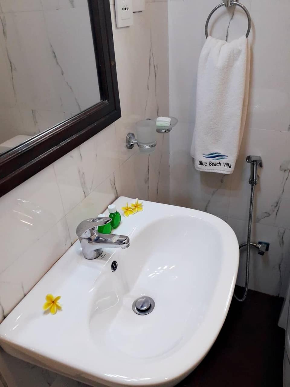 וואדואה Blue Beach Villa מראה חיצוני תמונה