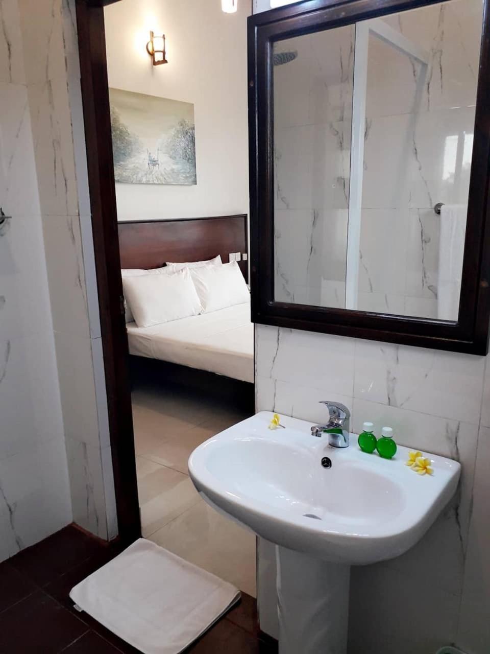 וואדואה Blue Beach Villa מראה חיצוני תמונה